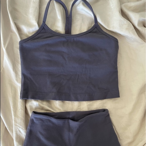 Beyond yoga workout set - Picture 1 of 2